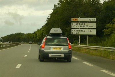 Unfortunate number plate on a British Volvo seen driving in France - gro5 con